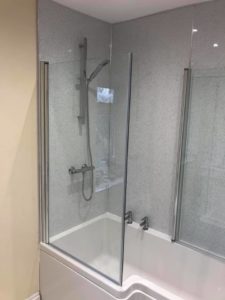 Shower installation